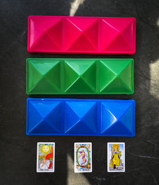 Love <br><small>Tarot Magic Melts</small>