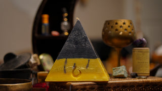 ¿Mystery Pyramid Candle¿