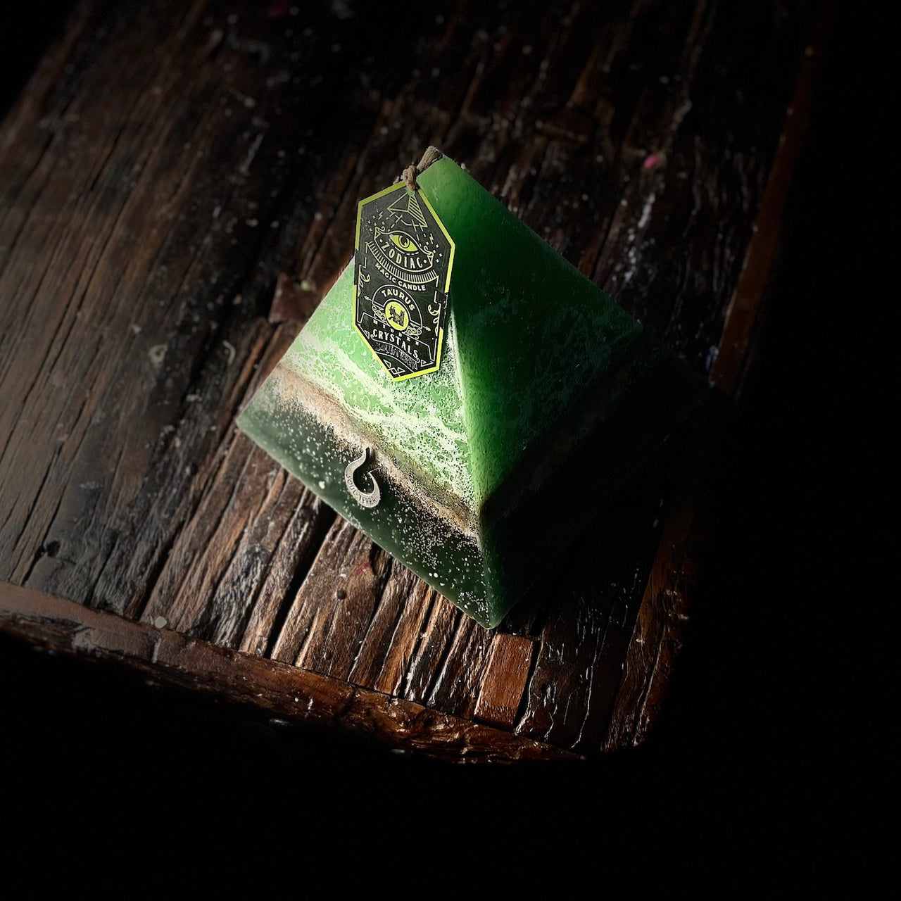 Taurus Crystal Candle Discover Taurus Crystals Inside! SOUL/\TERRA